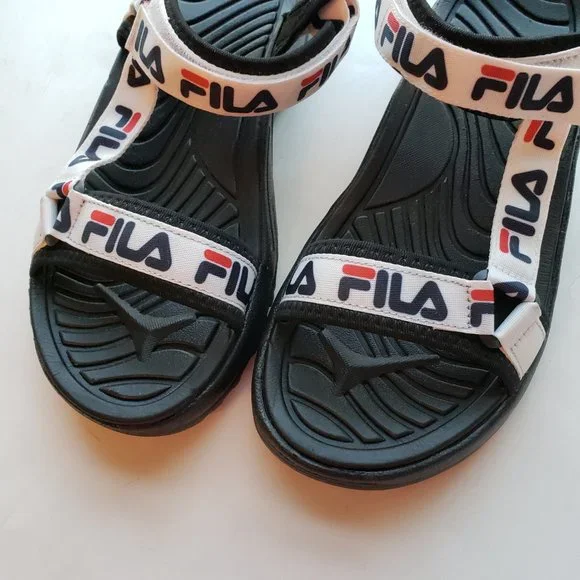 NWOT FILA Sandal. - Picture 3 of 9